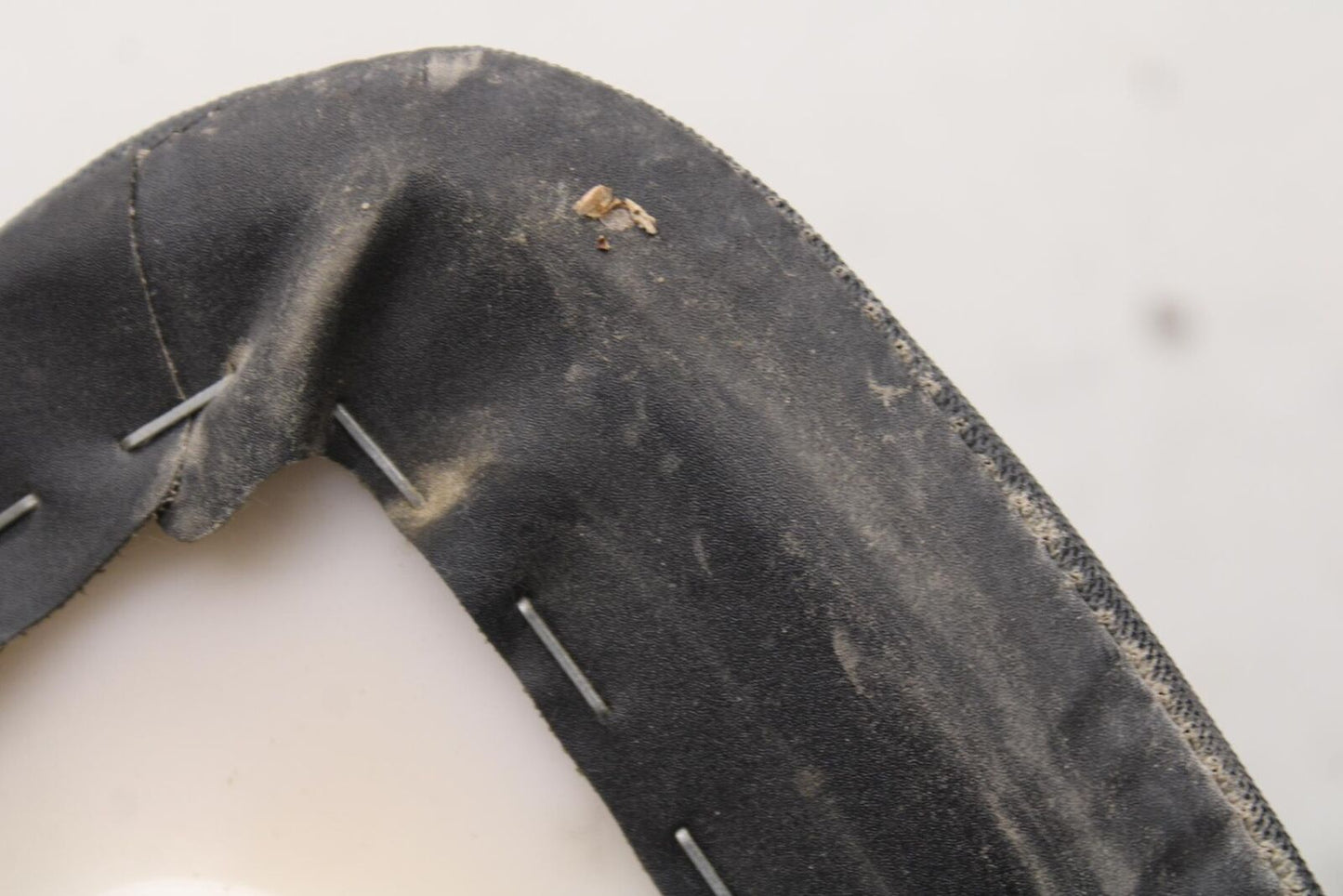 09-16 SUZUKI GSXR1000 FRONT DRIVERS SEAT PAD SADDLE PILLION 45100-47H10-DW2 BB64