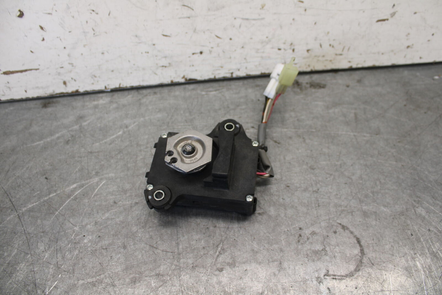 13-18 KAWASAKI NINJA ZX6R EXHAUST VALVE SERVO MOTOR BB682