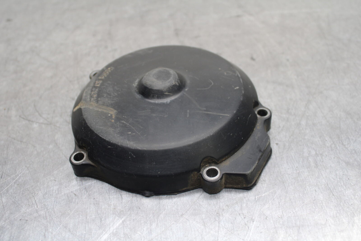 82-83 YAMAHA IT175 ENGINE MOTOR STATOR GENERATOR MAGNETO COVER BB108