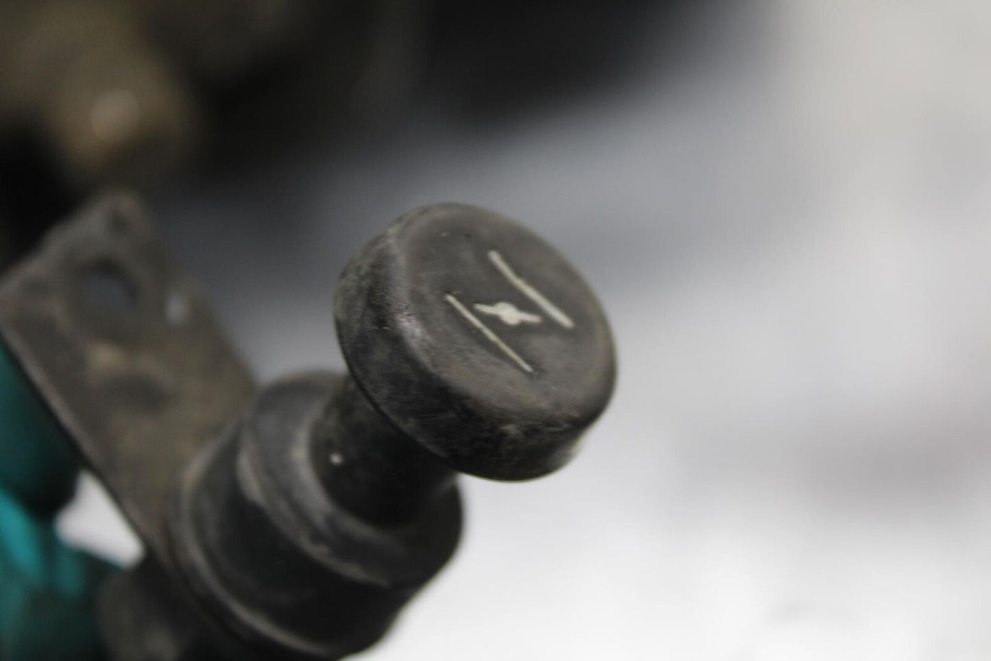 2005 Kawasaki Vulcan 1500 VN1500N Classic THROTTLE BODY BODIES 16163-1099 BB576