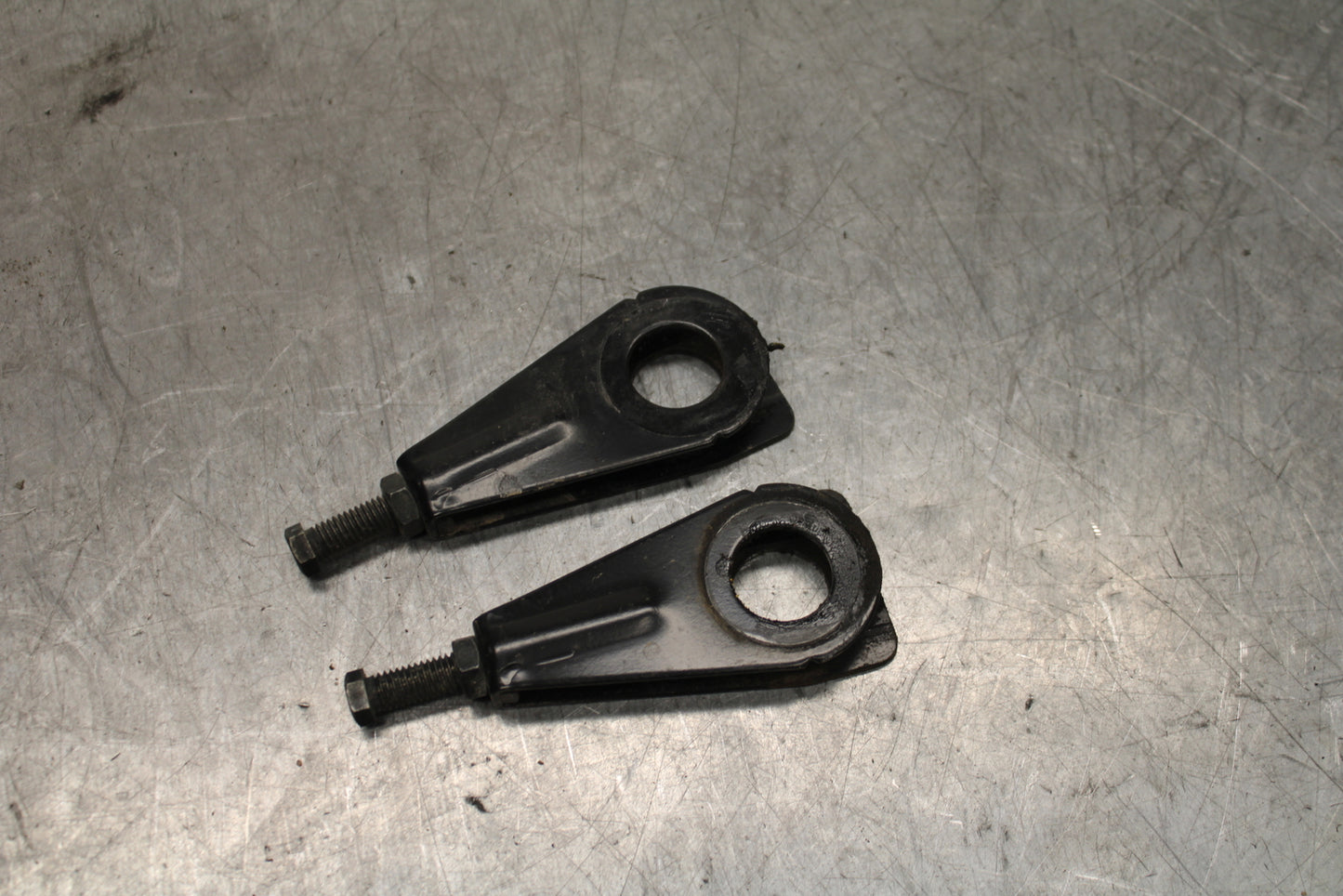 17-24 YAMAHA BOLT XVS950 SWINGARM CHAIN TENSIONER ADJUSTMENT BRACKETS  BB729