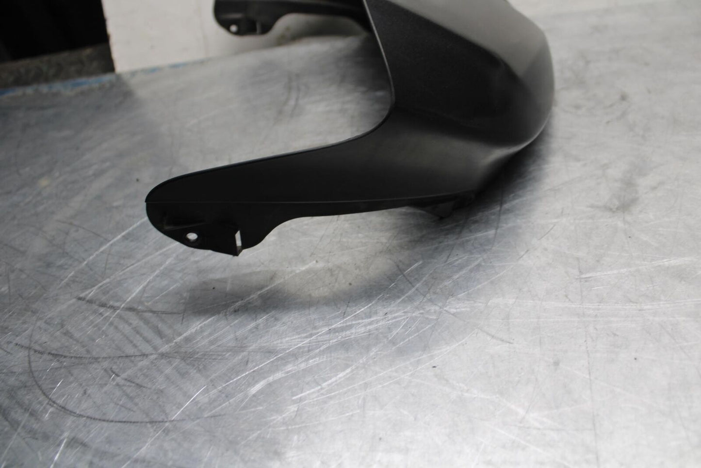 08-16 YAMAHA YZF R6 FRONT GAS TANK FUEL CELL FAIRING COWL COVER TRIM BB465