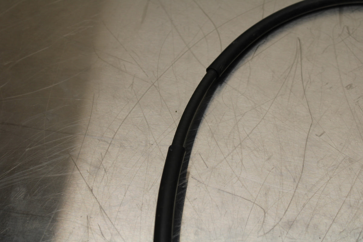 96 YAMAHA YZF750R SPEEDOMETER CABLE SPEEDO LINE BB137