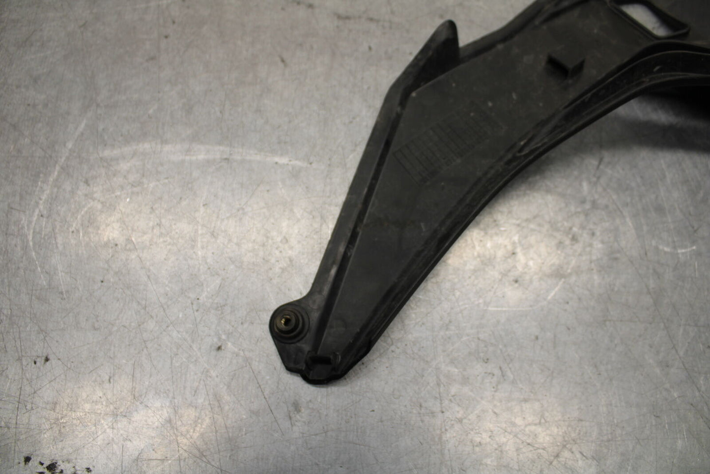 16 KAWASAKI NINJA ZX10R RIGHT FRONT DUCT COVER  BB650