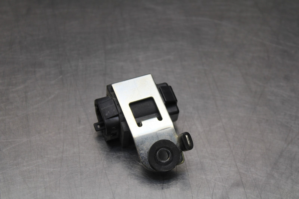 15 SUZUKI BOULEVARD C50 TIP OVER BANK ANGLE CRASH SENSOR SWITCH  BB775
