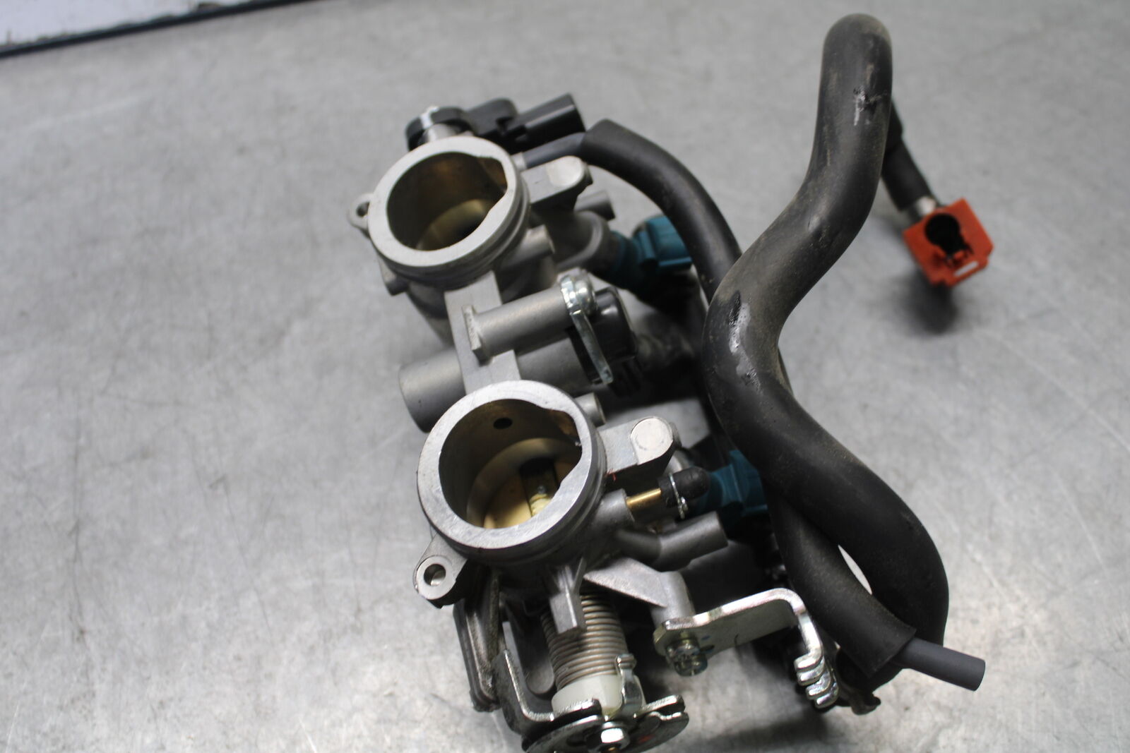 21-24 YAMAHA MT-07 MAIN FUEL INJECTORS / THROTTLE BODIES BB662