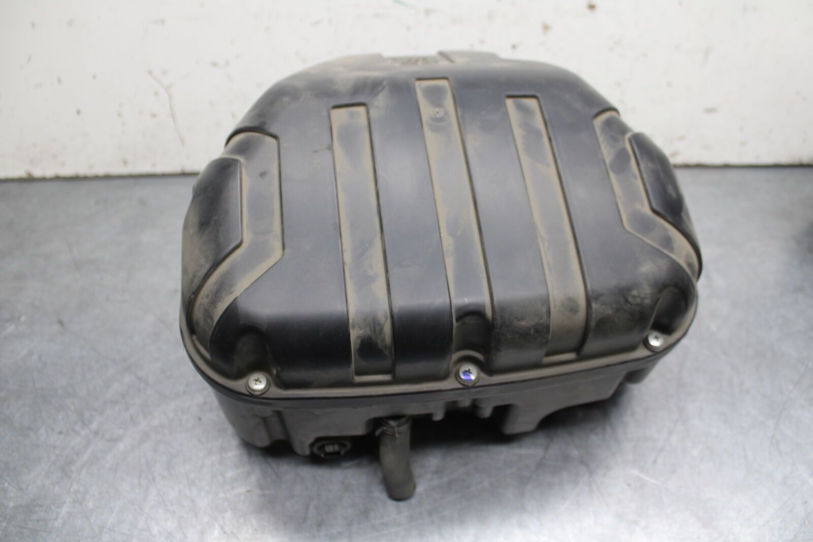 09-15 YAMAHA FZ6R AIRBOX AIR INTAKE FILTER BOX BB719