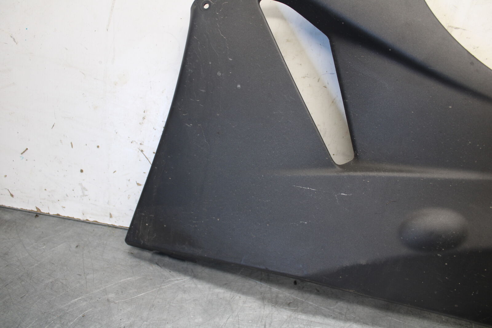 09-12 KAWASAKI NINJA ZX6R LEFT LOWER BOTTOM BELLY SIDE FAIRING COWL BB698