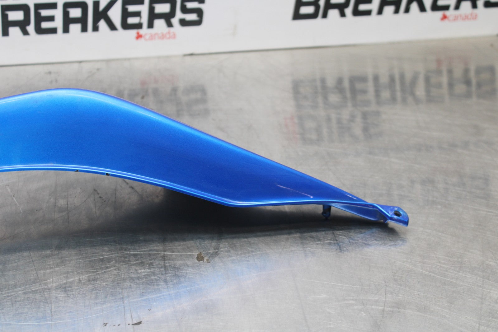 09-10 KAWASAKI ER-6N LEFT REAR BACK TAIL FAIRING COWL SHROUD BB205