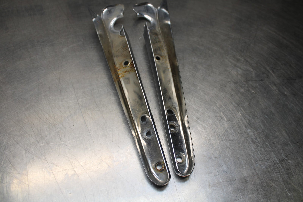 09 HARLEY-DAVIDSON SPORTSTER 1200 CUSTOM XL1200C REAR FRAME COVERS STRUTS  BB776