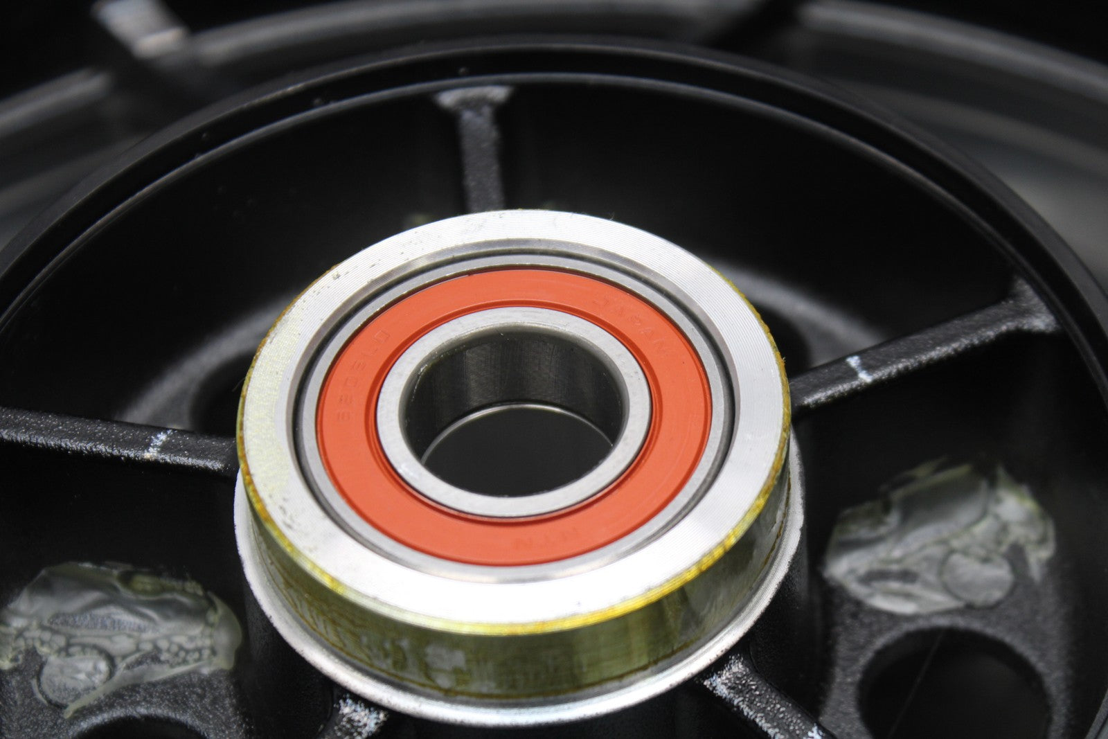 23-24 KAWASAKI NINJA ZX14R NEW TAKE OFF!! REAR WHEEL BACK RIM & ROTOR BB764