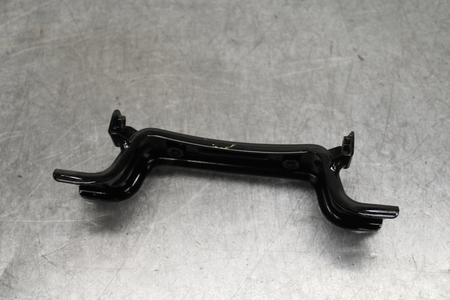 24 KAWASAKI NINJA 500 ABS GAS TANK FUEL CELL PETROL BRACKET MOUNT  BB730