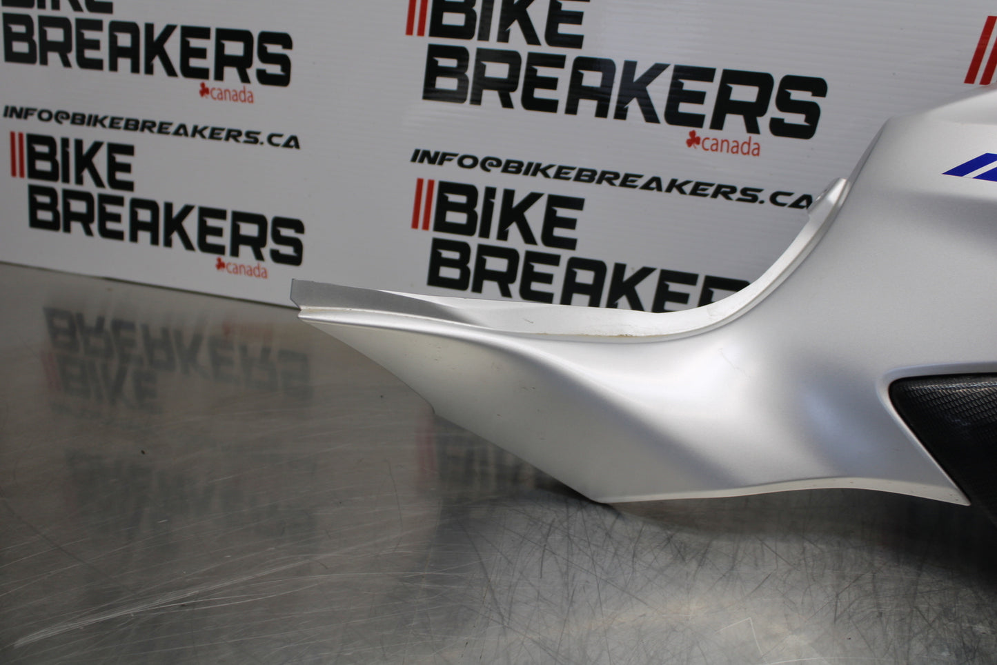 14-17 YAMAHA FZ07 RIGHT LOWER MID UPPER SIDE FAIRING COWL  BB162