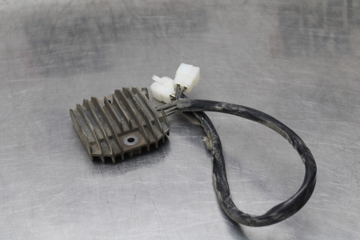 05-06 KAWASAKI NINJA ZX6R RECTIFIER VOLTAGE REGULATOR BB877