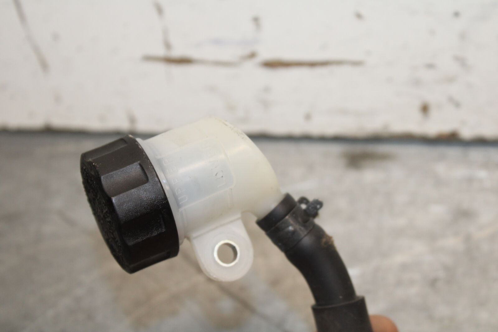 13-18 KAWASAKI NINJA ZX6R REAR BACK BRAKE MASTER CYLINDER W RESERVOIR BB682