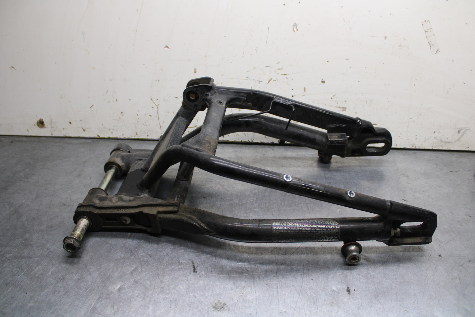14-15 KAWASAKI NINJA 650 EX650F ABS REAR SWINGARM SUSPENSION SWING ARM BB741