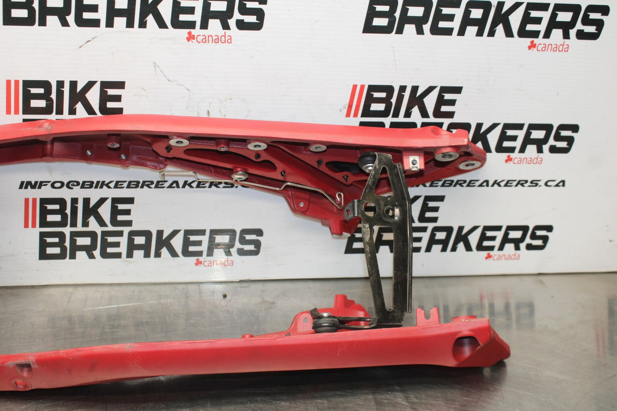 20 TRIUMPH STREET TRIPLE 765 REAR SUBFRAME BACK SUB FRAME BB864