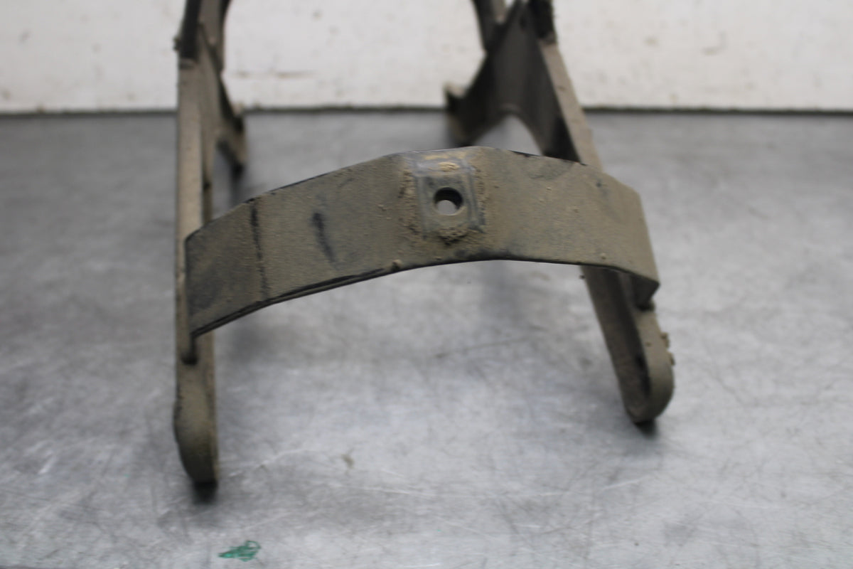 05-06 YAMAHA ROYAL STAR REAR FENDER SUPPORT FRAME SUBFRAME 4XY-21190-02-00 BB697