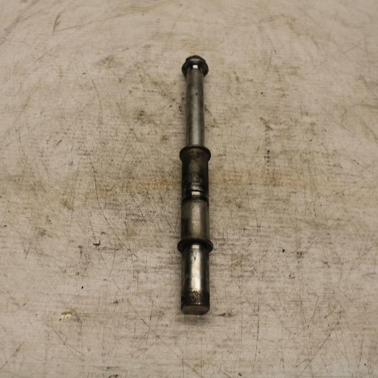 06-21 KAWASAKI VULCAN 900 FRONT WHEEL RIM AXLE PIVOT BOLT BB363