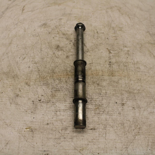 06-21 KAWASAKI VULCAN 900 FRONT WHEEL RIM AXLE PIVOT BOLT BB363