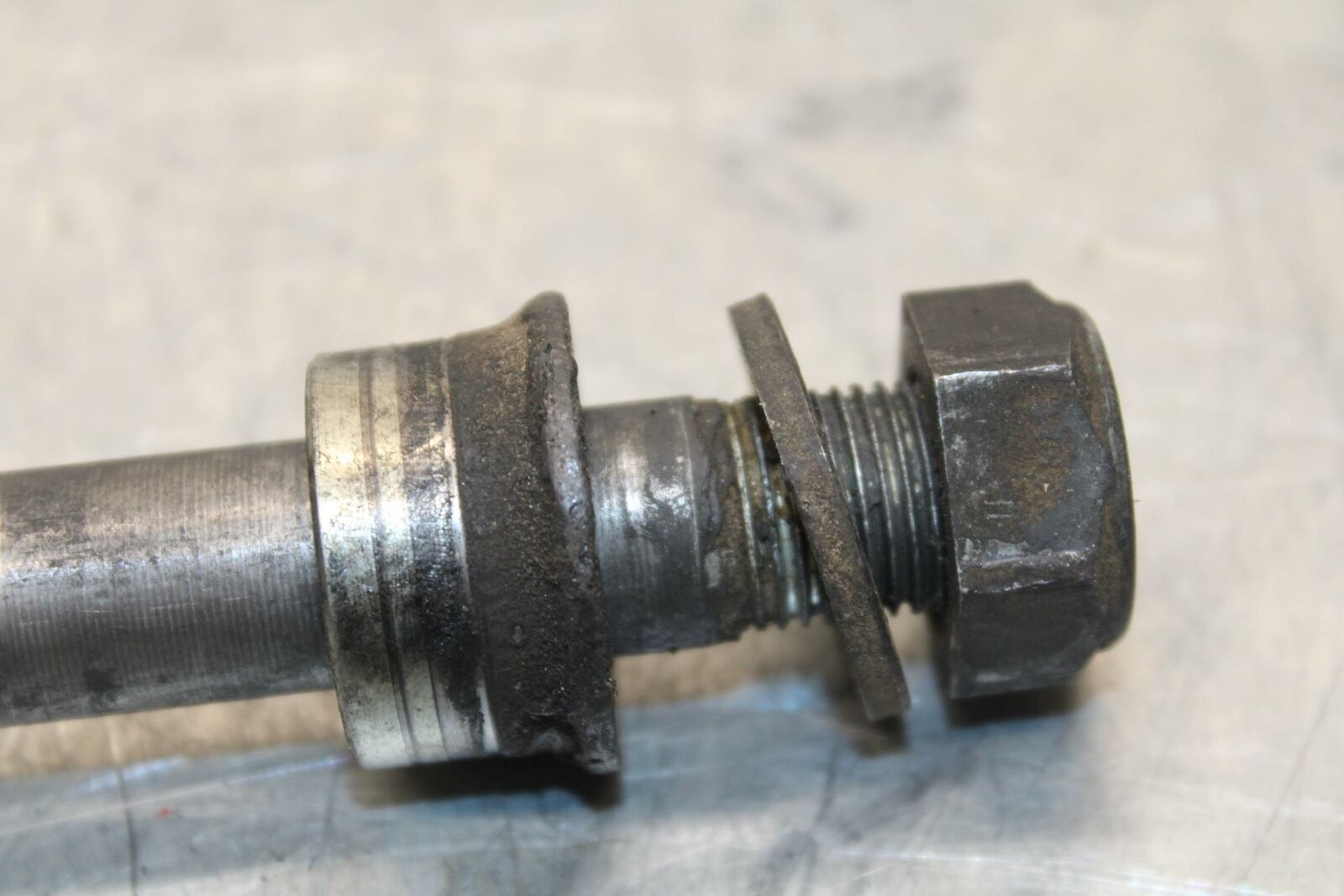 84-85 HONDA V30 MAGNA REAR AXLE BACK WHEEL RIM PIVOT BOLT AXEL BB251