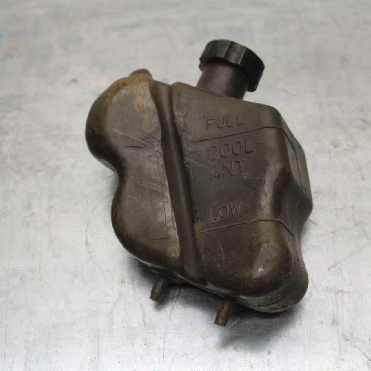 85 YAMAHA RZ500 COOLANT WATER TANK RESERVOIR BOTTLE BB27
