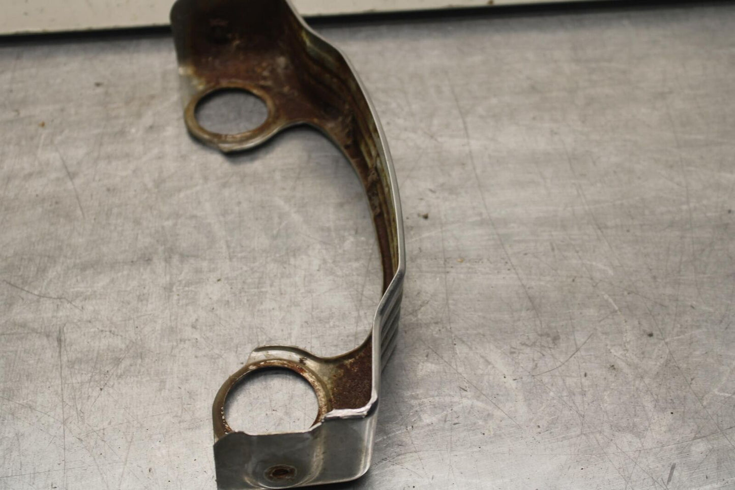 80-83 SUZUKI GS750E LOWER TRIPLE STEM COVER TRIM BB82