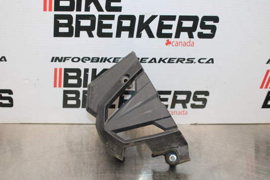 13-17 KAWASAKI NINJA 300 EX300 ABS ENGINE SPROCKET COVER BB187