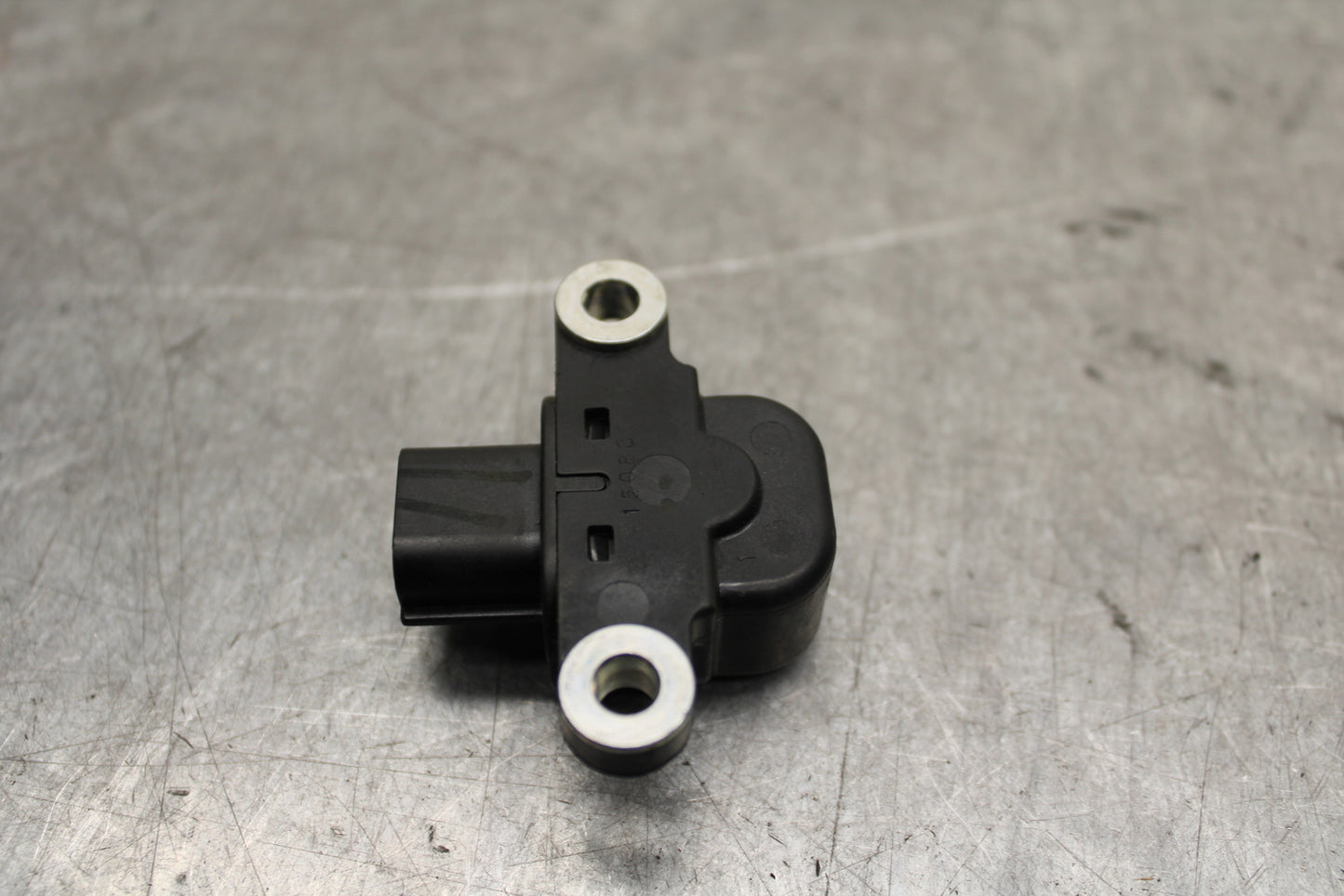 16 KAWASAKI NINJA ZX10R TIP OVER ANGLE CRASH SENSOR SWITCH  21176-0026 BB650