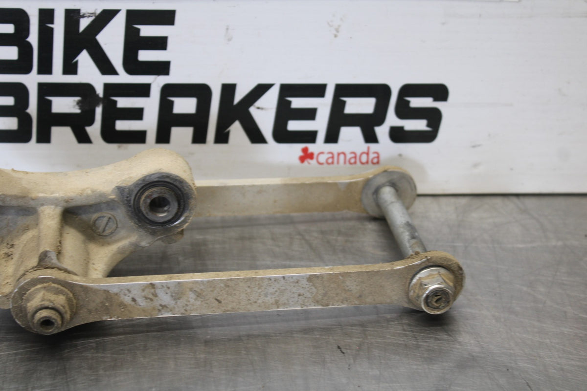 08 KAWASAKI ZX6R REAR DOGBONE SHOCK LINKAGE LINK BB896