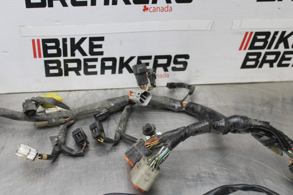11-26 SUZUKI GSXR750 MAIN ENGINE WIRING HARNESS MOTOR WIRE LOOM BB900