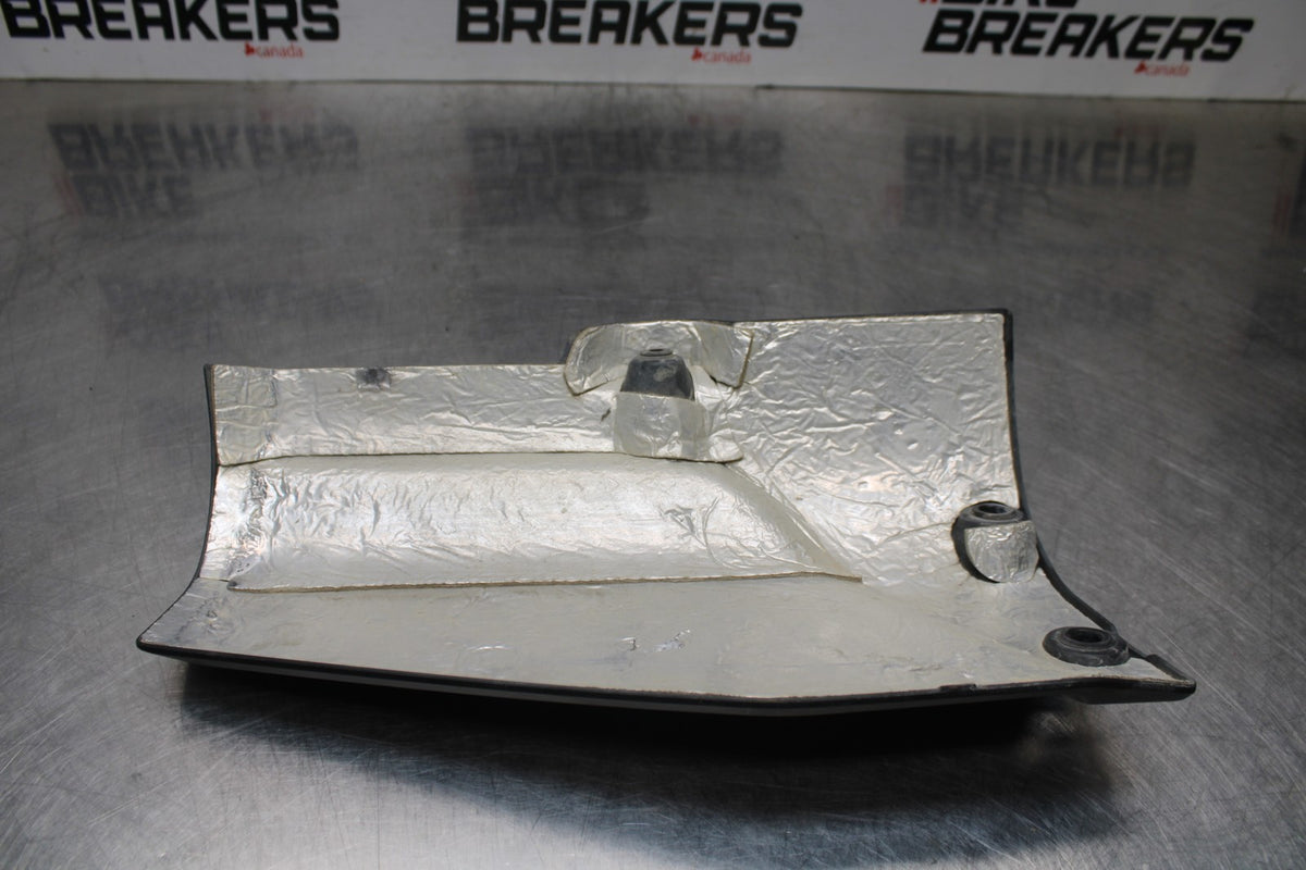 18 YAMAHA SUPER TENERE SIDE PANEL TRIM COWL FAIRING  BB832