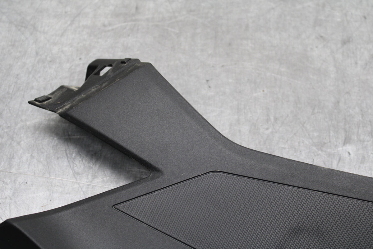 24 KAWASAKI NINJA 500 ABS LEFT GAS TANK FUEL CELL PANEL COVER TRIM COWL  BB730