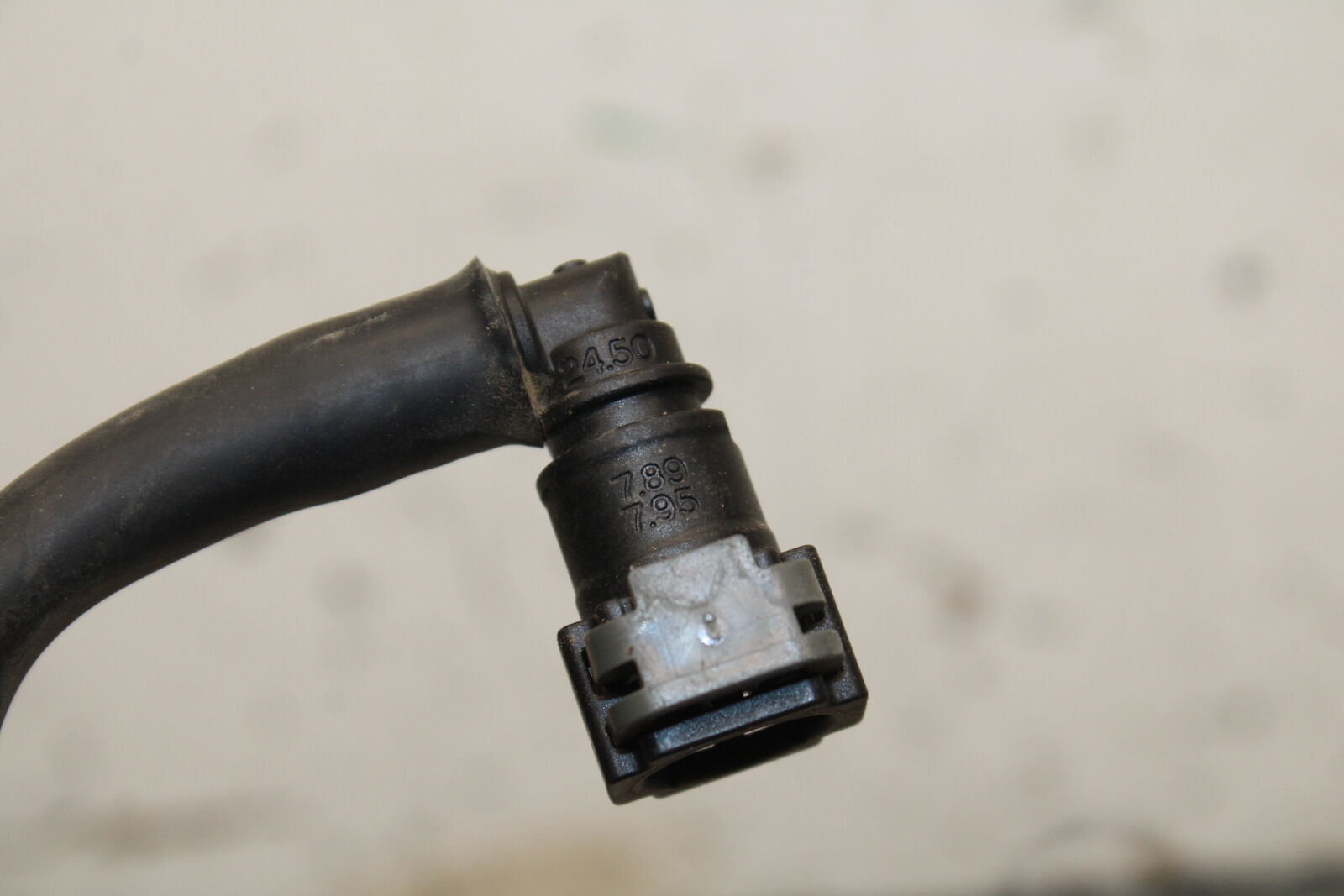 22-24 YAMAHA XSR900 FUEL HOSE GAS LINE TUBE PIPE BB710