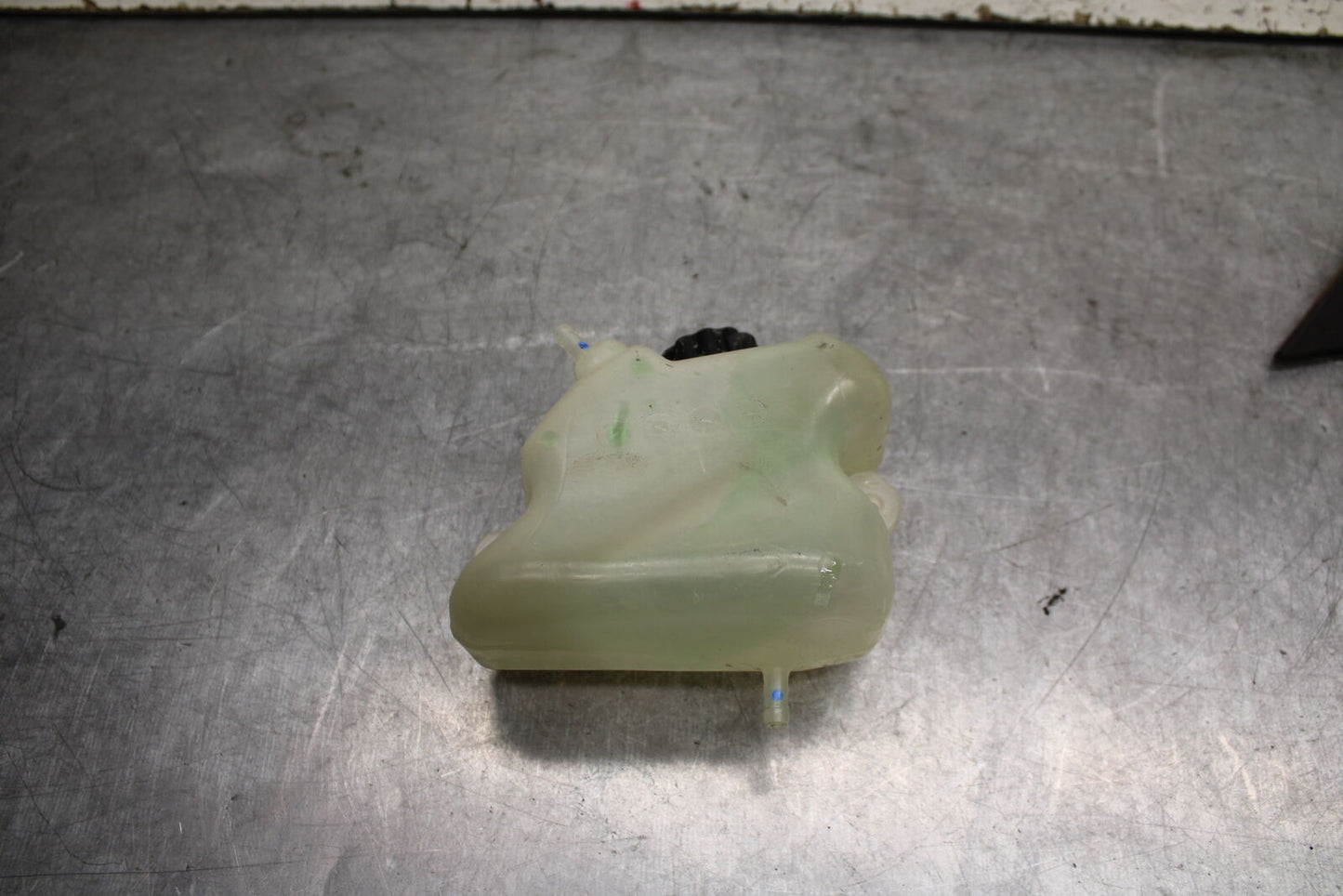 18-24 KAWASAKI NINJA 650 COOLANT WATER TANK RESERVOIR BOTTLE BB725