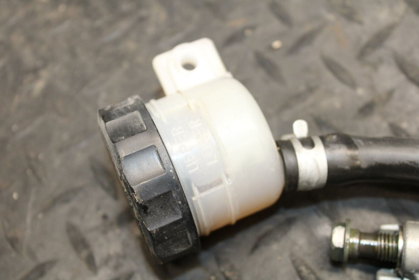 05-06 KAWASAKI VULCAN 1500 VN1500 CLASSIC REAR BACK BRAKE MASTER CYLINDER BB220