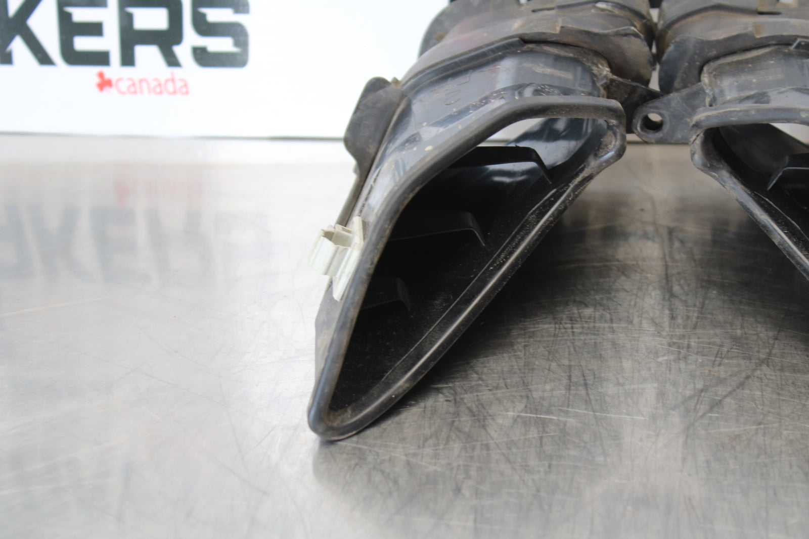 07-08 YAMAHA YZF R1 RIGHT LEFT AIR INTAKE DUCTS BB160