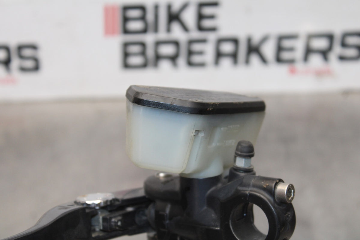 09 KAWASAKI CONCOURS 14 ZG1400B HYDRAULIC CLUTCH MASTER CYLINDER w/ LEVER BB875