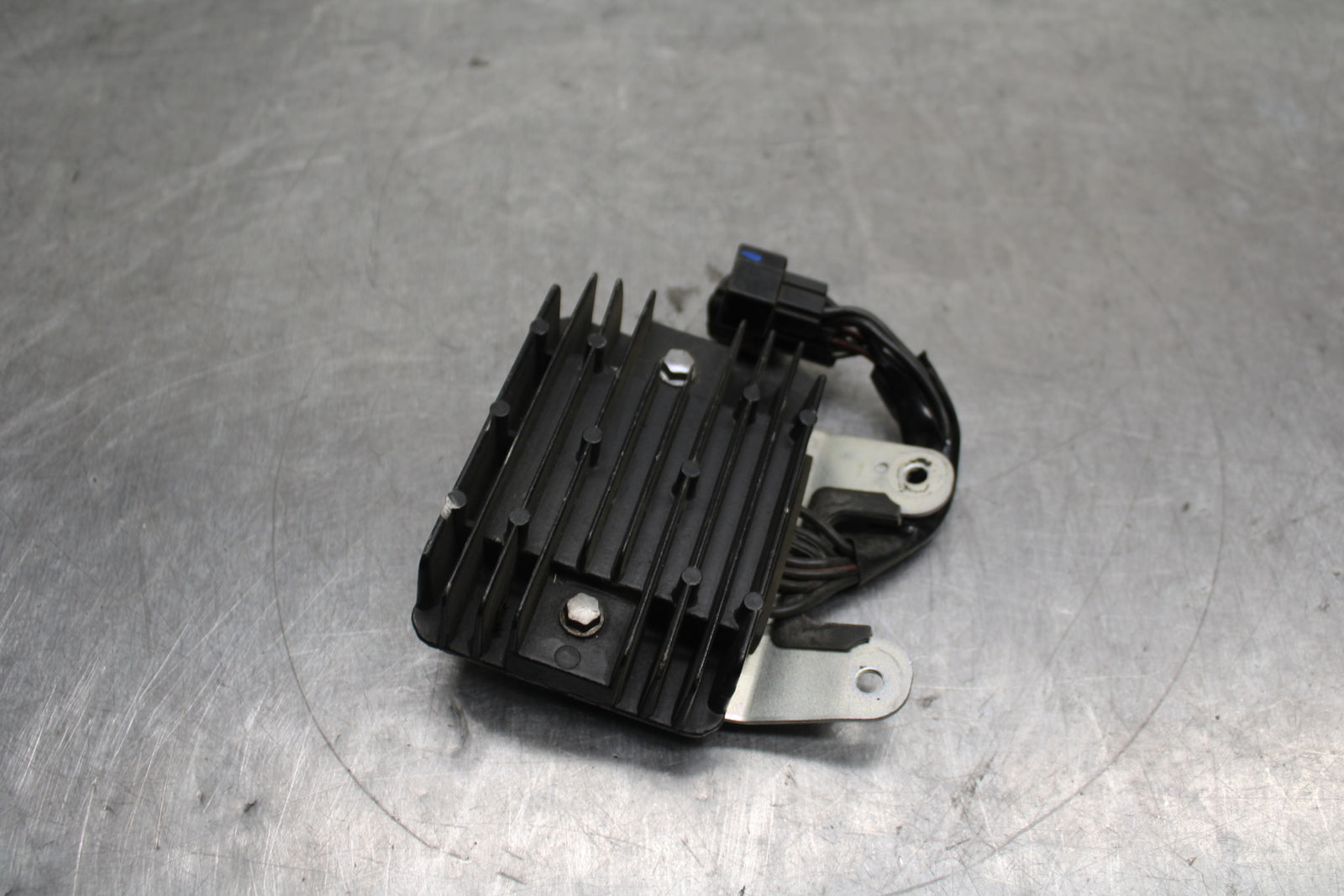 08-10 SUZUKI GSXR 600 RECTIFIER VOLTAGE REGULATOR BB130