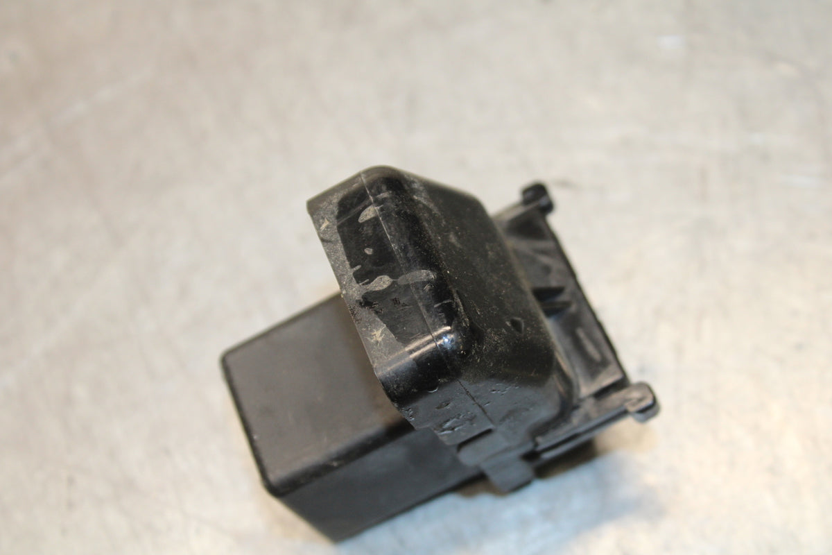 24-25 KAWASAKI NINJA ZX6R ENGINE STARTER RELAY STARTING MOTOR SWITCH BB726