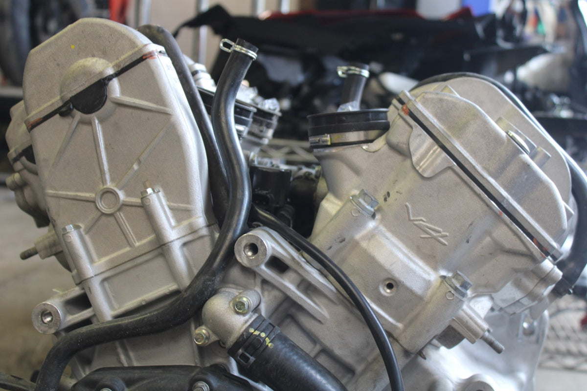 24 APRILIA TUONO V4 1100 FACTORY ABS ENGINE MOTOR BB887