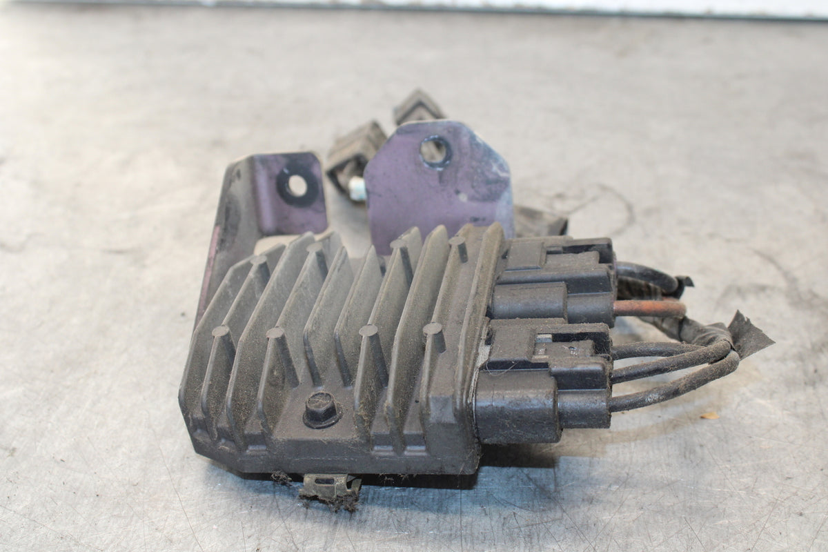 07-08 TRIUMPH DAYTONA 675 RECTIFIER VOLTAGE REGULATOR BB685