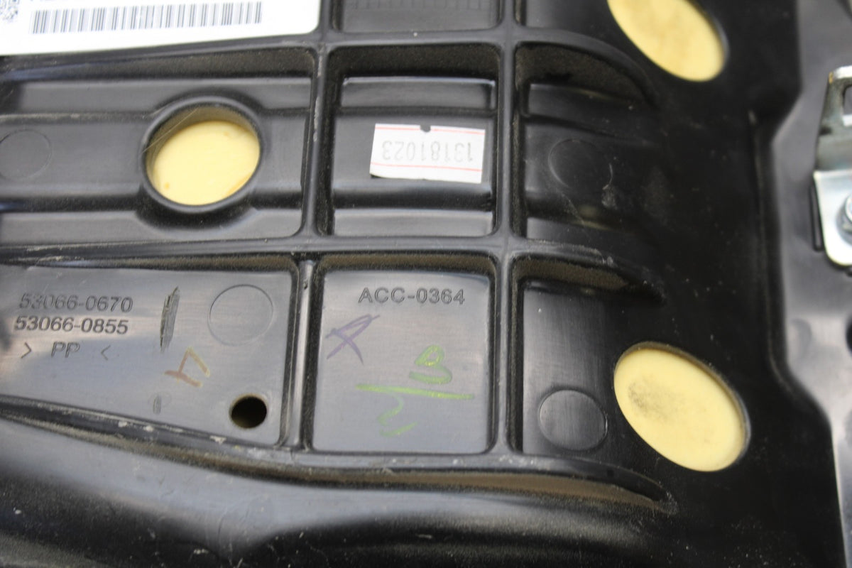 24-25 KAWASAKI NINJA ZX4R FRONT DRIVERS SEAT PAD SADDLE PILLION BB174