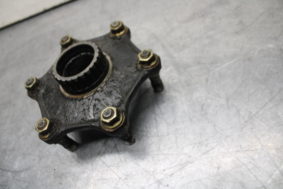 1983 Honda V45 Magna VF750C REAR HUB WHEEL BB91