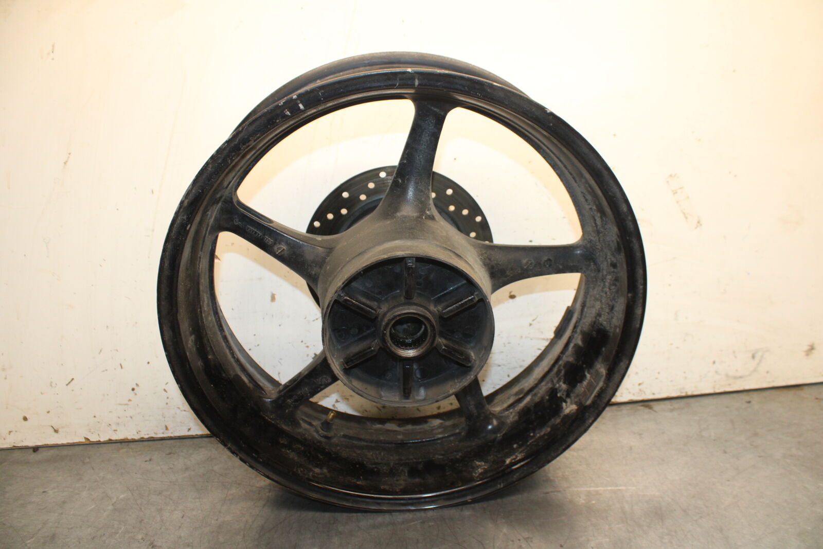 06-07 YAMAHA YZF R6 REAR WHEEL BACK RIM AND ROTOR BB742