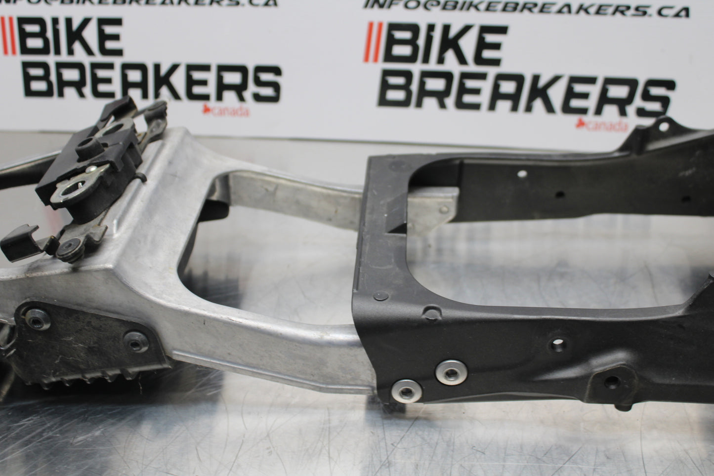 13-17 KAWASAKI NINJA ZX6R ZX636 ABS REAR SUBFRAME BACK SUB FRAME BB143