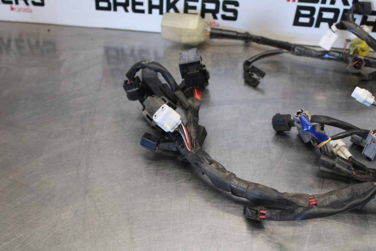 18 SUZUKI GSXR750 MAIN ENGINE WIRING HARNESS MOTOR WIRE LOOM BB891