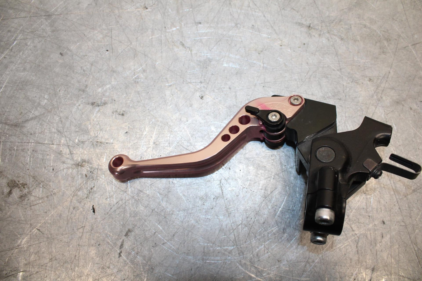 2008 Kawasaki Ninja ZX10R ZX1000E CLUTCH PERCH MOUNT WITH LEVER  BB524