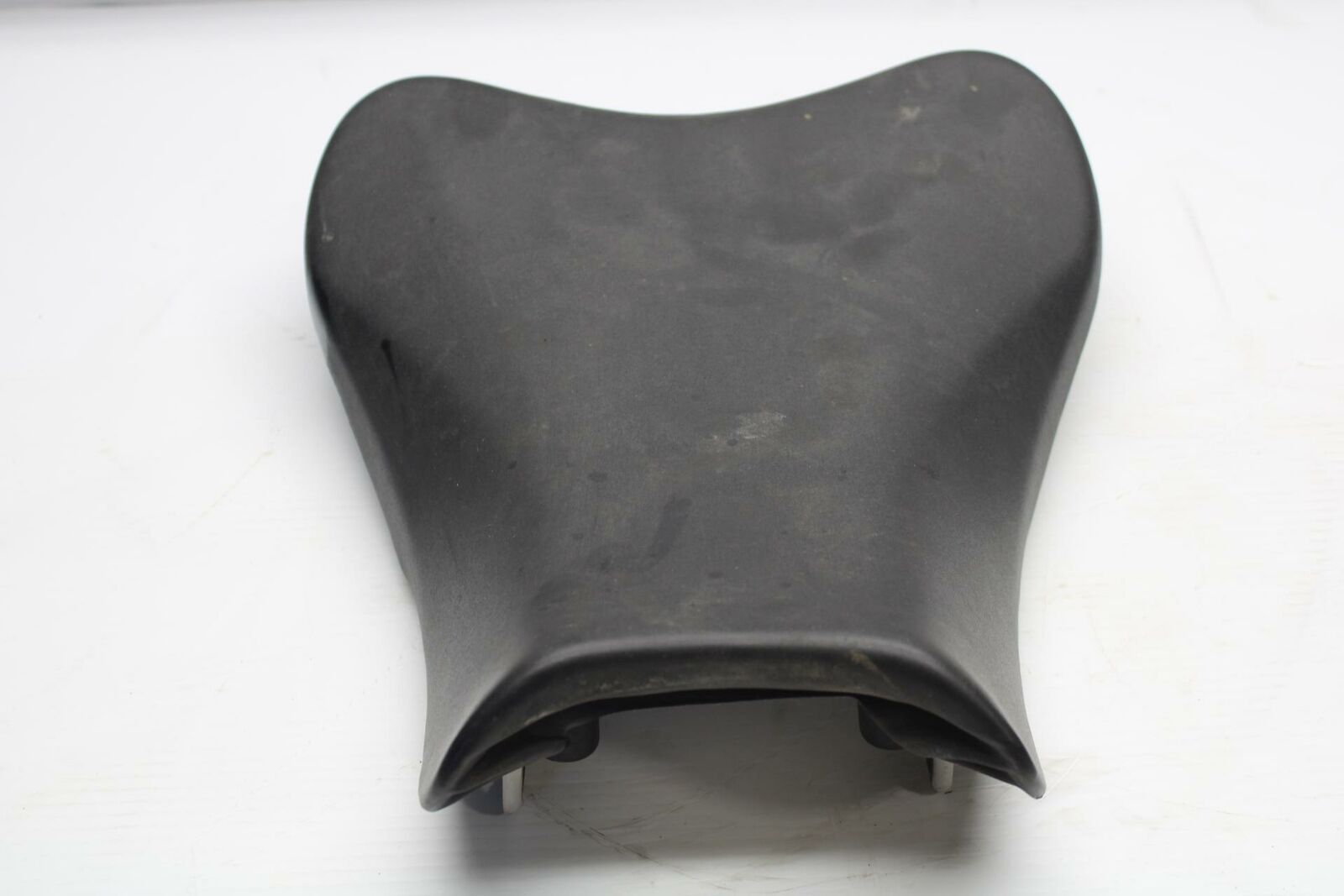 08 SUZUKI GSXR1000 FRONT DRIVERS SEAT PAD SADDLE PILLION BB263