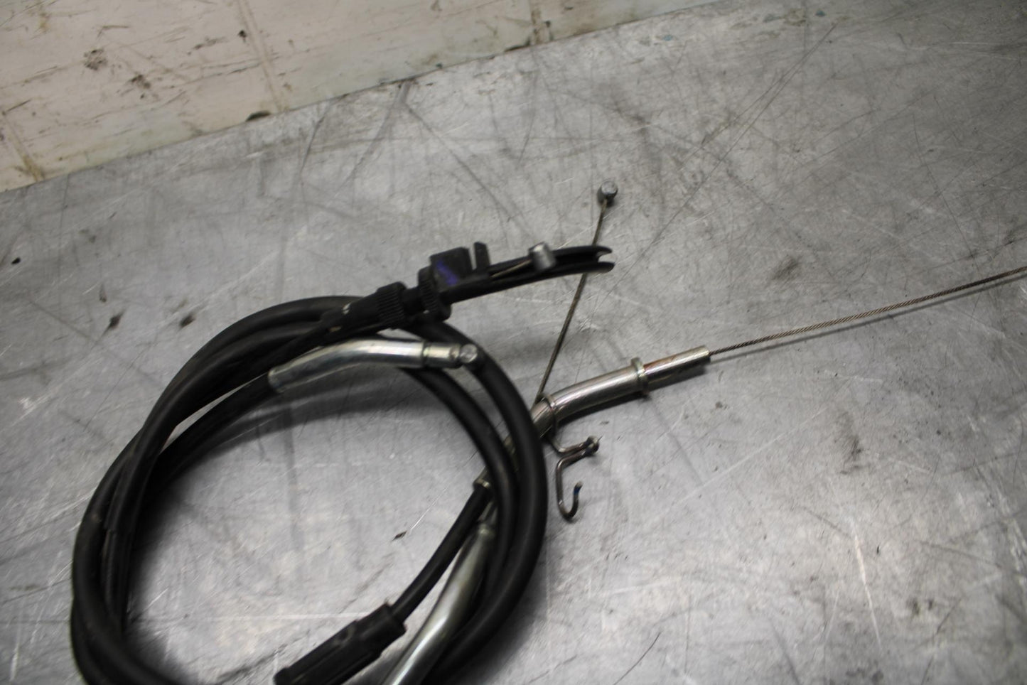 12-17 KAWASAKI NINJA 650 THROTTLE CABLES LINES BB470